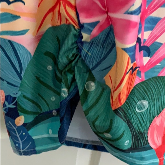 U. Dear Tropical Print Top w/ Flamingos NWOT - Picture 4 of 9